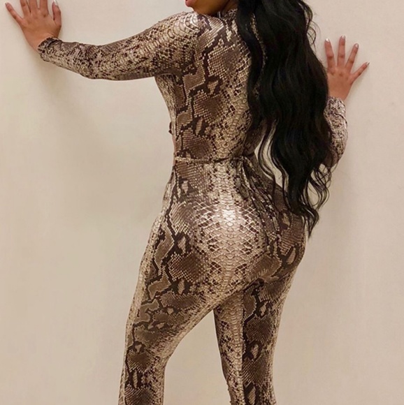 Snakeskin Printed Twilled Satin One Peace - Picture 4 of 7